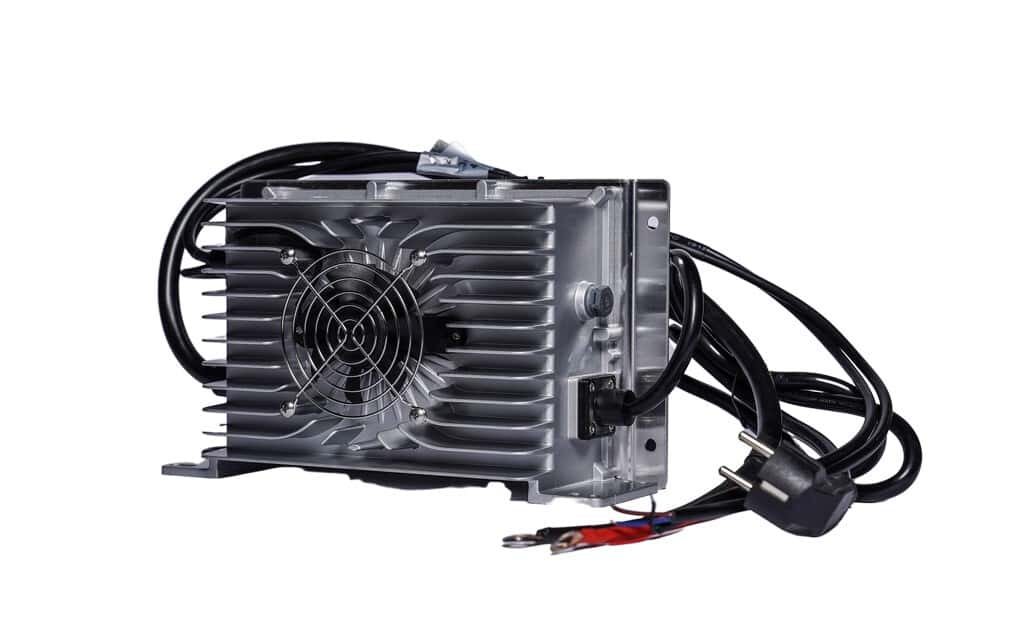 TS-Enovations battery charger 48V 25A IP66 CAN bus