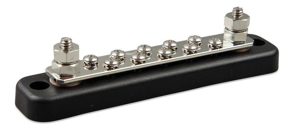 DC Verdeelrail 150A 2x M6 met 10 schroeven inclusief ABS kap