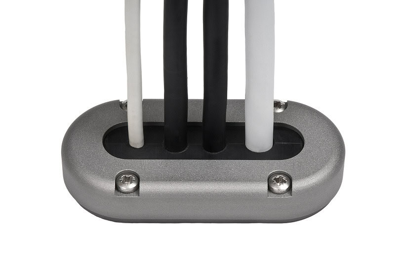 Przepust solarny maks. 15 mm.