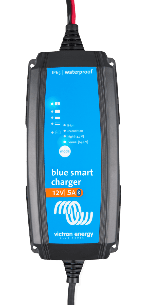 Victron Blue Smart IP65 Battery Charger 12/4 (1) CEE7/16