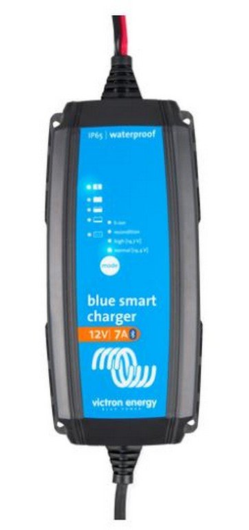 Victron Blue Smart IP65 Battery Charger 12/7(1) 230V CEE 7/16