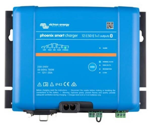 Victron Phoenix Smart IP43 acculader 12/50(1+1) 120-240V
