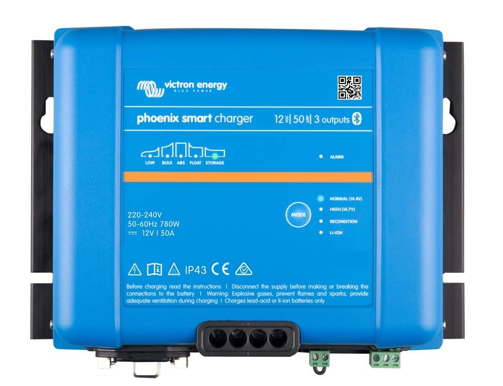 Victron Phoenix Smart IP43 acculader 12/50(3) 120-240V